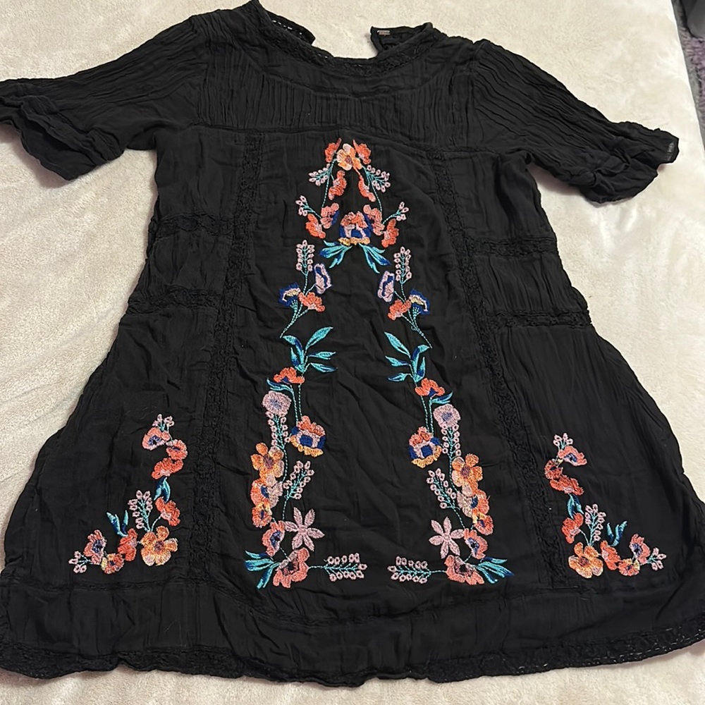Beautiful Flower Dress from Free People size Medium